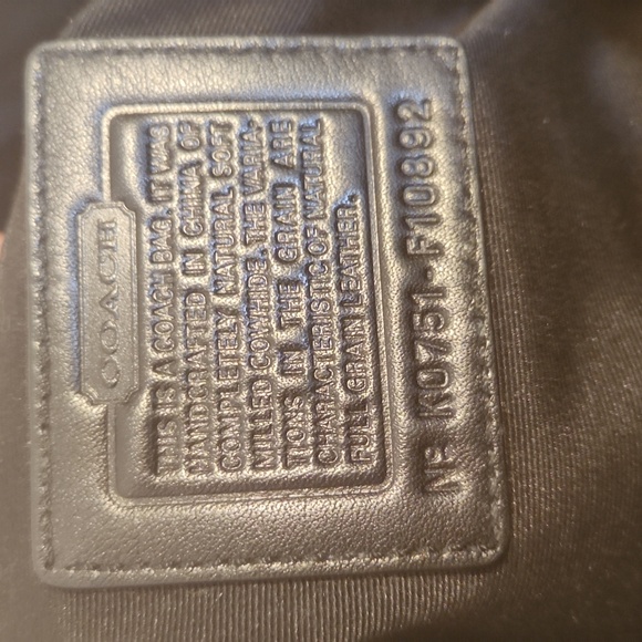 Coach black handbag. - Picture 10 of 11